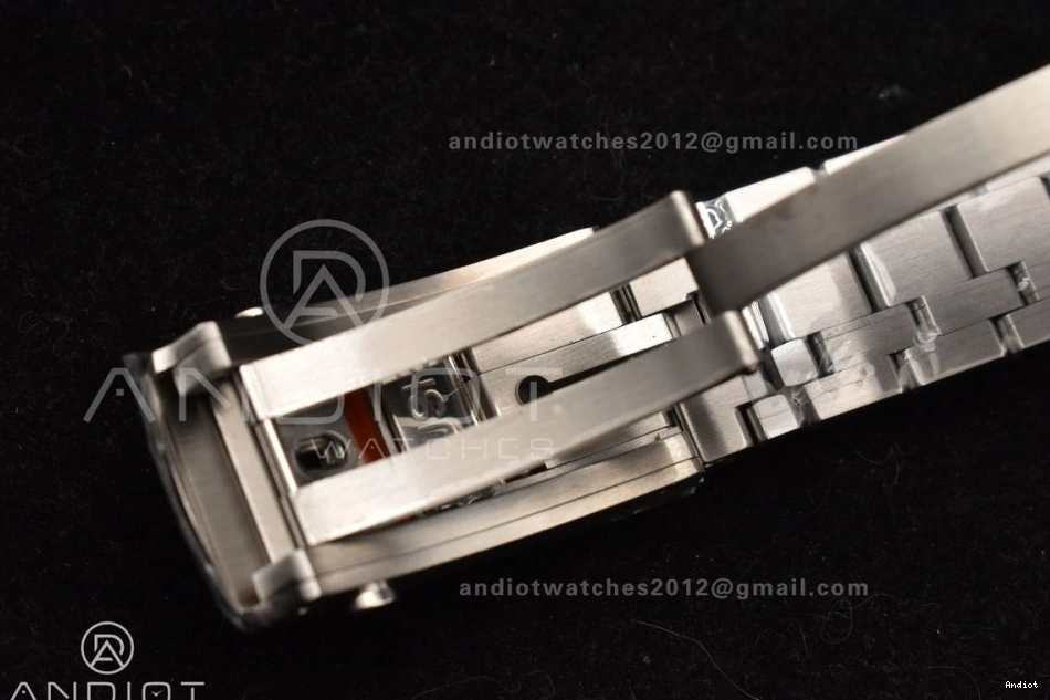 Dial SS A2824 Diver Seamaster Ceramic 300M Edition Blue VSF Bezel 1:1 White SS Best Bracelet on 0404